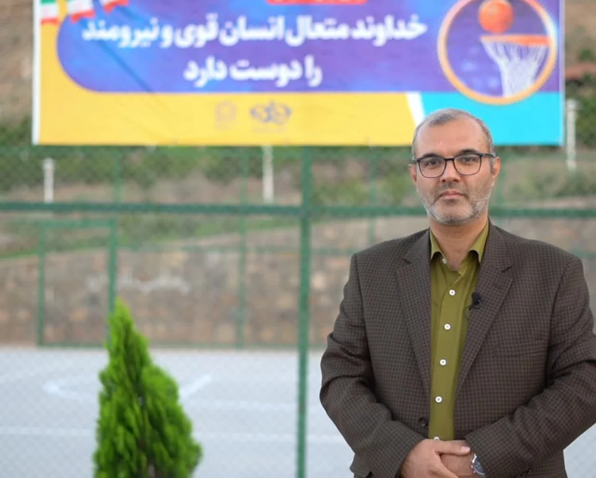نصب تجهیزات بازی جدید و ایمن در بوستانهای منطقه چهار