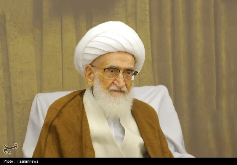 آیت‌الله نوری همدانی: اگر واجبات الهی را همانند حجاب خفیف کردند نباید سکوت کرد