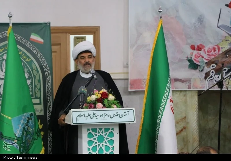 نیروی انتظامی نماد اقتدار و عزت ایران است