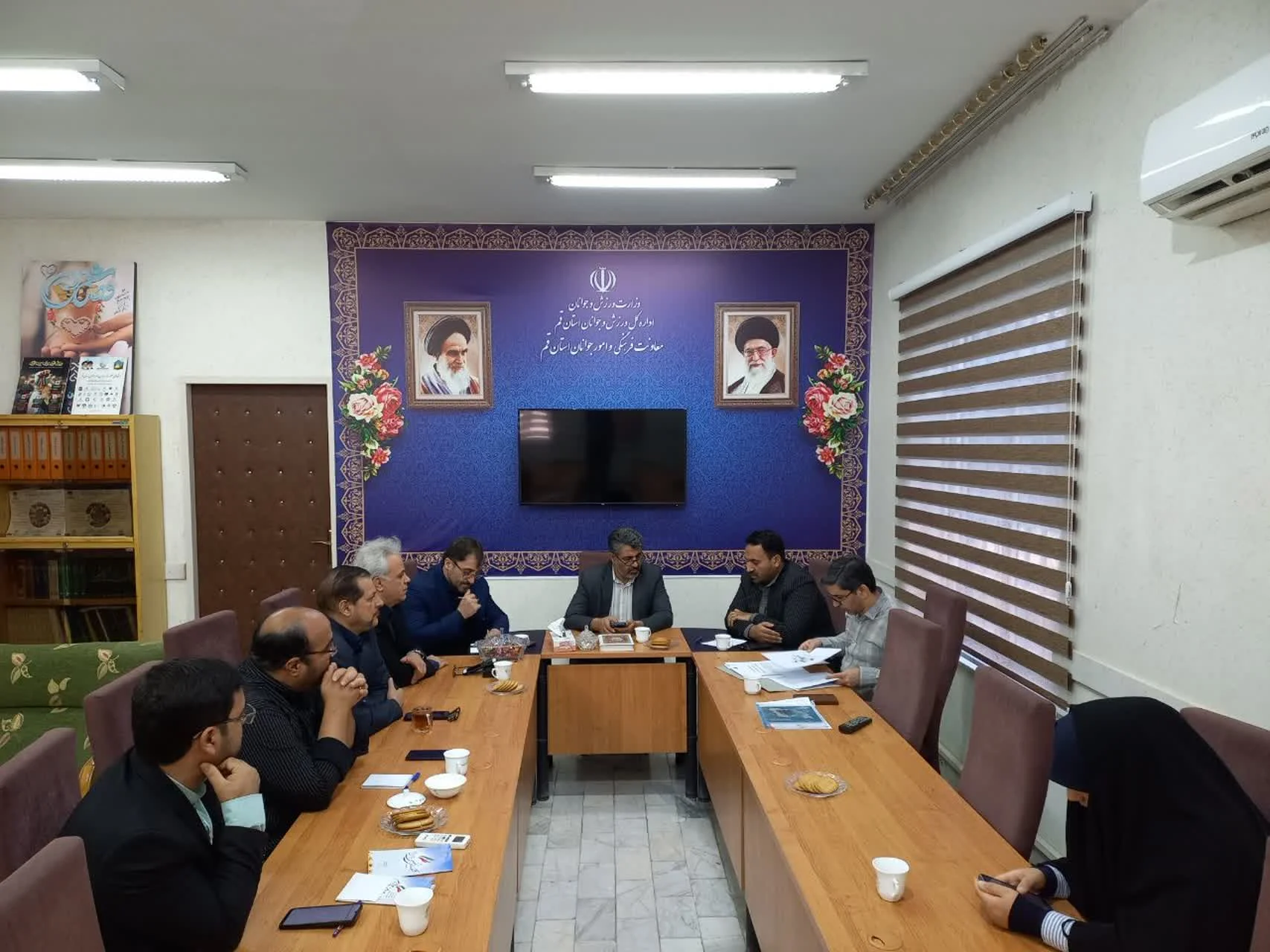 مدیرکل ورزش و جوانان قم در جمع کارکنان معاونت جوانان