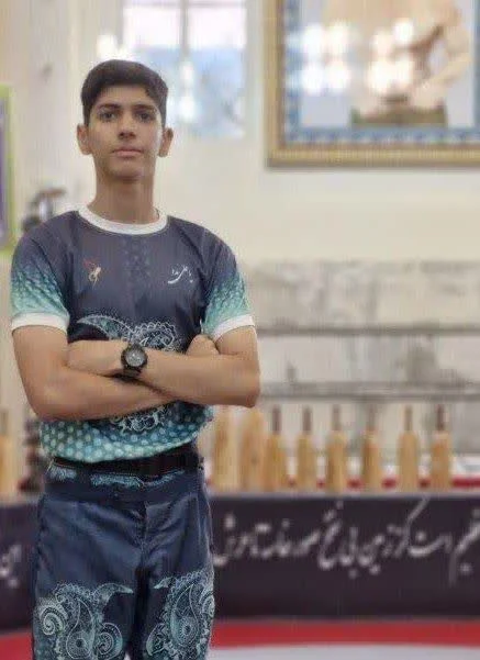 نماینده قم صاحب مدال برنز ورزش زورخانهای کشور شد.