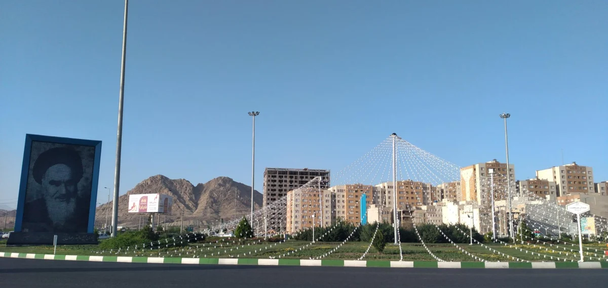 اجرای ۲۰۰۰ مترمربع پیادهروسازی در بلوار مرجعیت قم