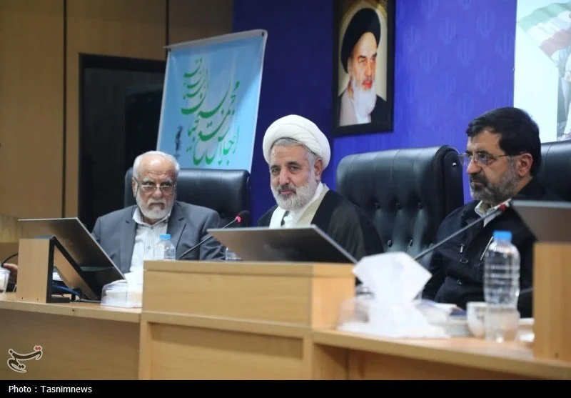 ظرفیت بی‌بدیل بسیج باید در حل مشکلات کشور به کار گرفته شود