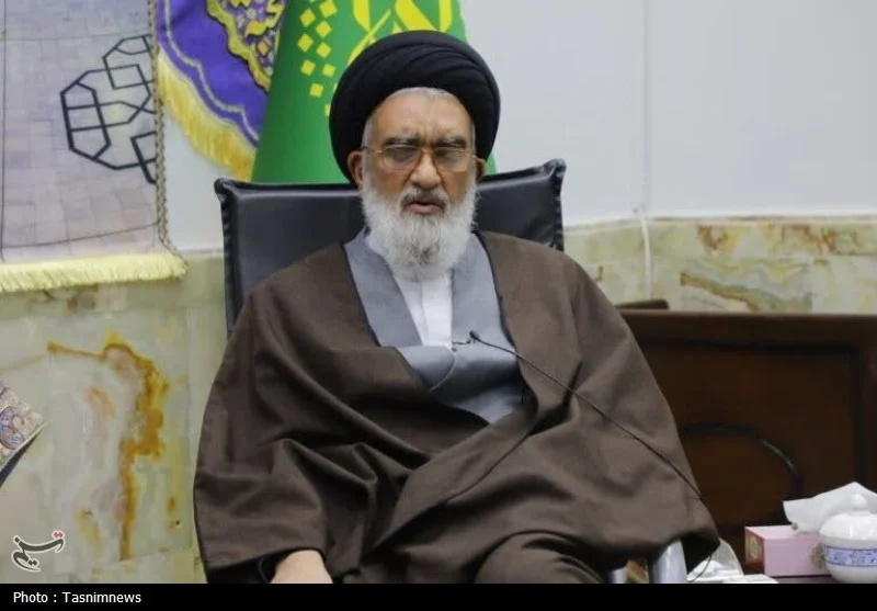 مسئولان با تکیه بر نظرات مردم مسیر خدمت را پیش ببرند