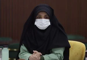 ویژه برنامه «خیمه مادری» در مقتل ۱۸ بانوی شهیده؛ اجتماع باشکوه و دسته عزاداری بانوان و دختران قمی