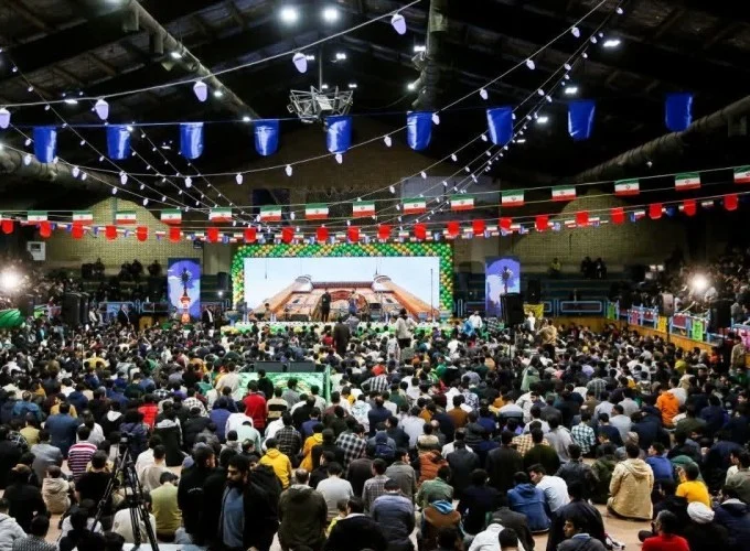 جشن میلاد امیرالمؤمنین(ع) و بزرگداشت شهید سلیمانی در قم برگزار شد