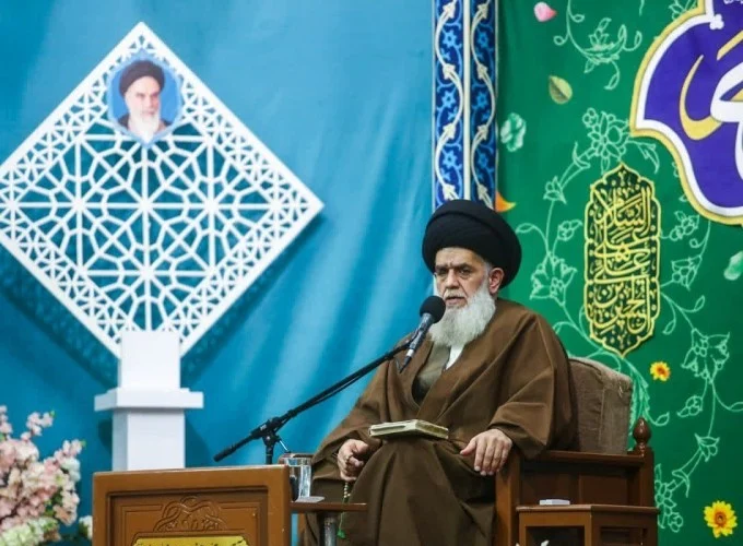 جوانان یار و یاور والدین خود باشند