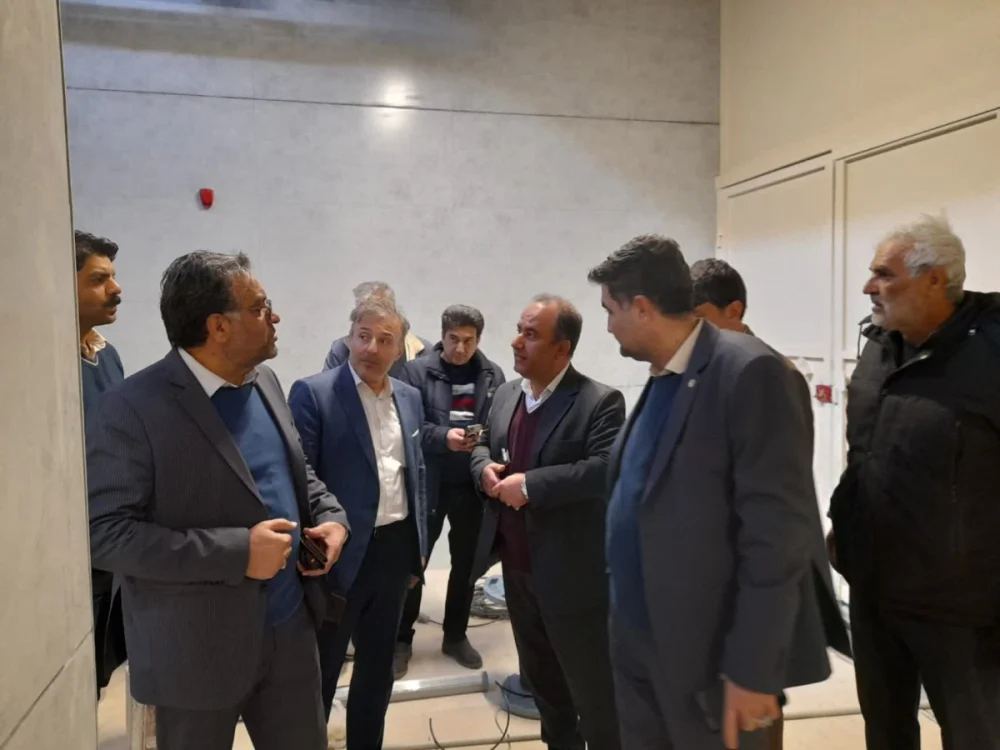 بازدید میدانی مدیران شهری قم از زیرساخت‌های خدمات‌رسانی جمکران