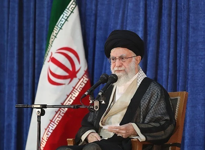 دشمنان بدانند که انتقام خون امام خامنه‌ای، ویرانگر خواهد بود