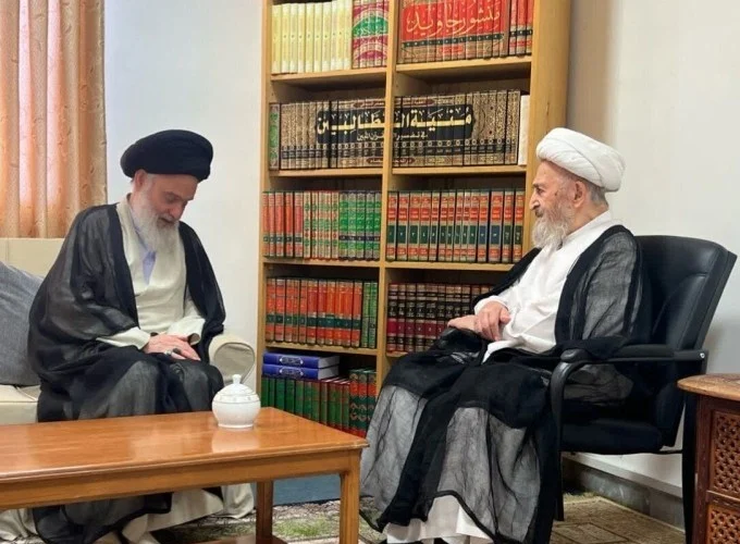 آیت‌الله حسینی‌بوشهری با آیت‌الله سبحانی دیدار کرد