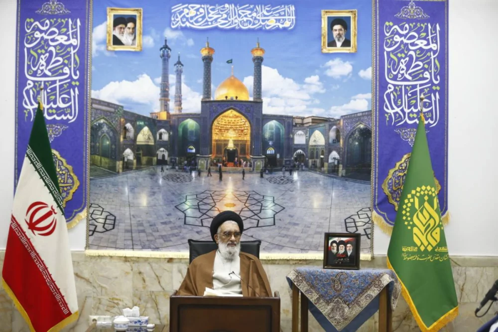 تقدیر آیت‌الله سعیدی از عملکرد شهرداری قم در ایام جنگ تحمیلی سوم