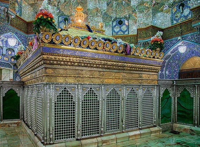 جلال و جبروت حضرت فاطمه(س) در حضرت معصومه(س)