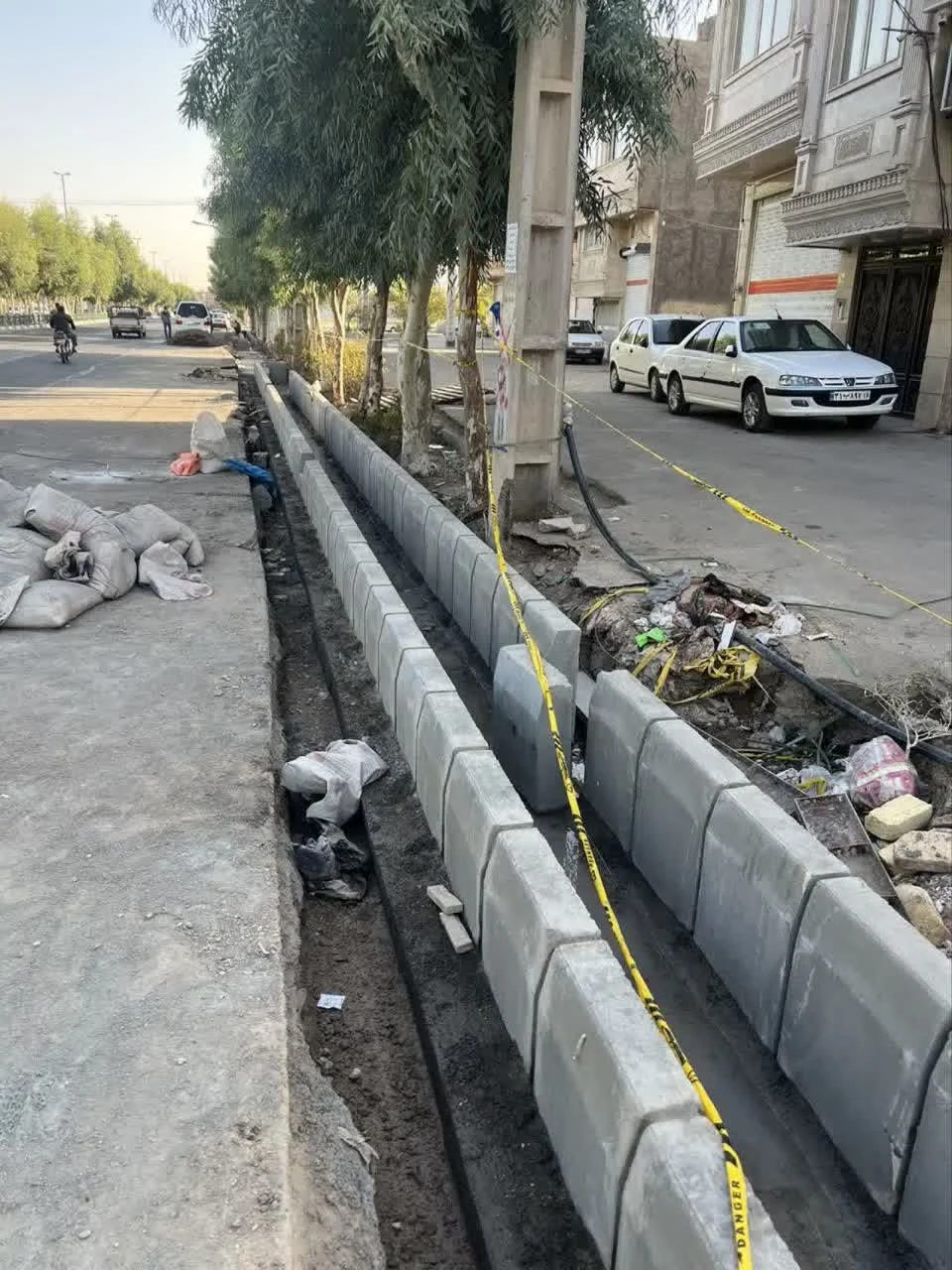 ۹ کیلومتر جدول‌گذاری در مسیر توسعه زیرساخت‌های شهری منطقه ۶ قم