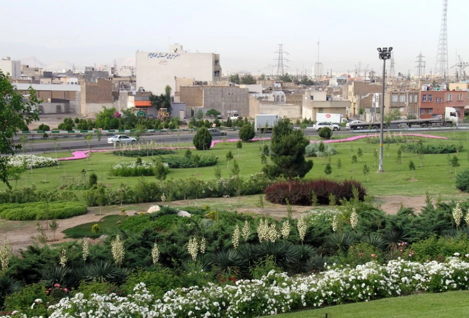 استفاده از بیش از ۲۵۰۰ تن کمپوست در فضای سبز شهر قم