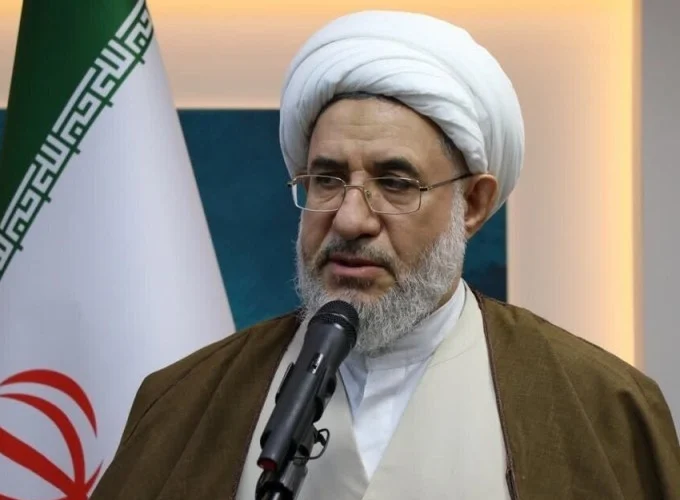 برای نیروهای نخبه و زبده اتباع امتیازاتی در نظر گرفته شود