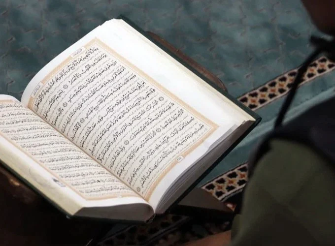 بنده گنهکاری که استغفار نکند از ایمان سهمی ندارد