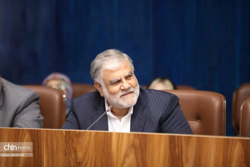 دکتر عظیمی: نگاه مدیریت شهری تعامل حداکثری با همه دستگاه‌های اجرایی است/قم باید از شهر عبوری به مقصدی برای اقامت بیشتر زائران تبدیل شود