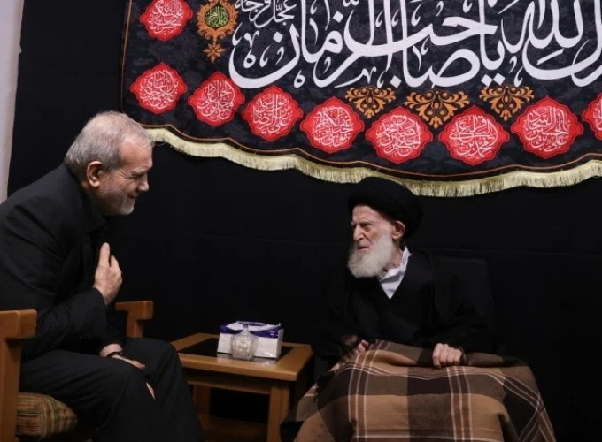 رئیس جمهور با آیت‌الله شبیری زنجانی دیدار کرد+ عکس