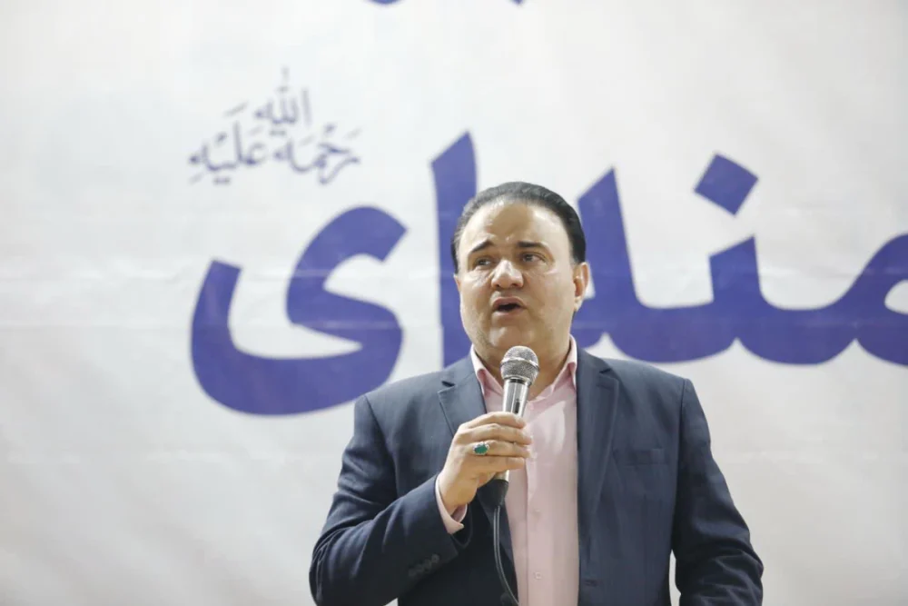 میدان مرجعیت مزین به بزرگ‌ترین المان رهبر شهید شد؛ قم پیشگام فضاسازی انقلابی کشور