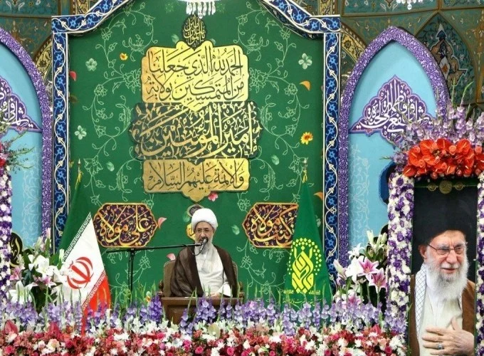 آیت‌الله اراکی: امام خمینی(ره) پیوند جامعه با ولایت را احیا کرد