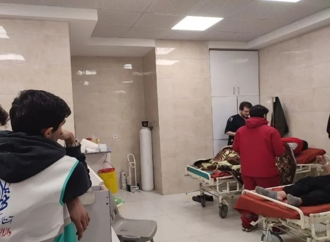 استقرار ۱۲ مرکز امدادی و درمانی برای مراسم وداع با رهبر شهید در جمکران