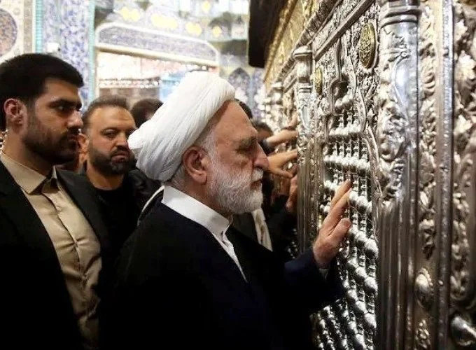 رئیس قوه قضاییه به قم سفر کرد/ زیارت‌ بارگاه مطهر کریمه اهل بیت(ع)
