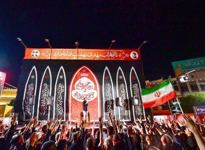 روایت شب‌های محرم در قم؛ از اشک بر امام حسین(ع) تا عهد با شهدا+ فیلم