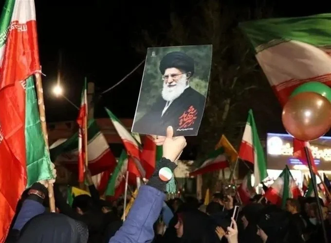 قم در انتظار بدرقه رهبر شهید؛ مردم آماده میزبانی از زائران+ فیلم