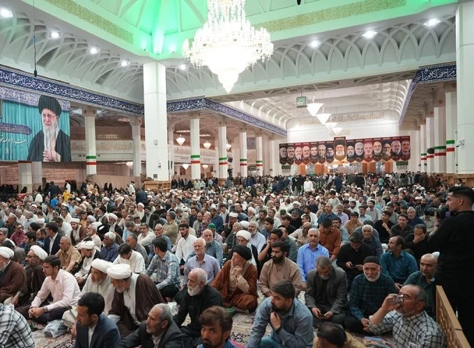 مراسم ترحیم آیت‌الله فیاض در حرم حضرت معصومه(س) برگزار شد+ عکس