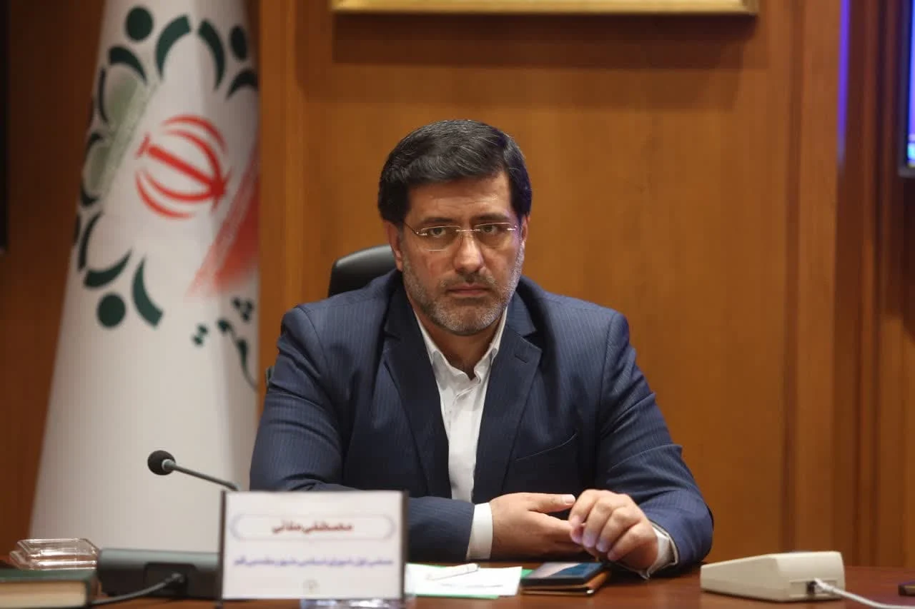 هنرمندان انقلابی سرمایههای بیبدیل فرهنگی کشور هستند/ ادای احترام به هنرمند انقلابی اکبر عبدی
