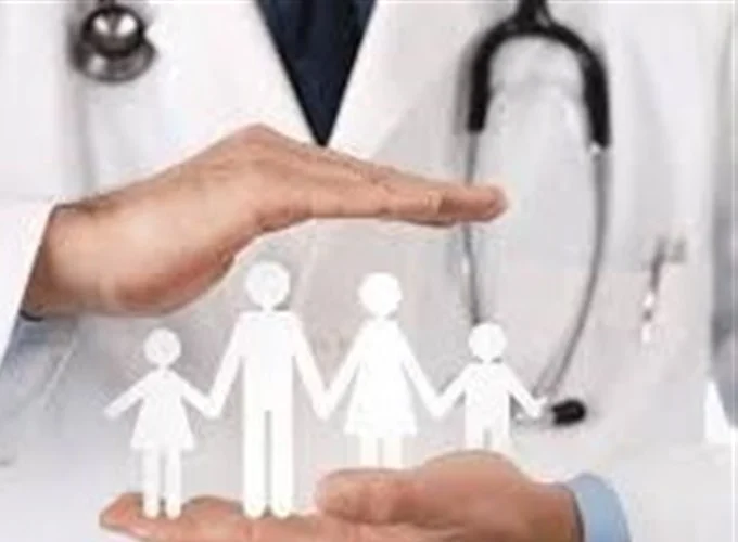 اجرای طرح پزشک خانواده در قم با پوشش اولیه ۵۰ هزار نفر