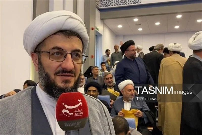امام شهید در نظریه‌پردازی و تحقق وحدت اسلامی پیشگام بود+ فیلم