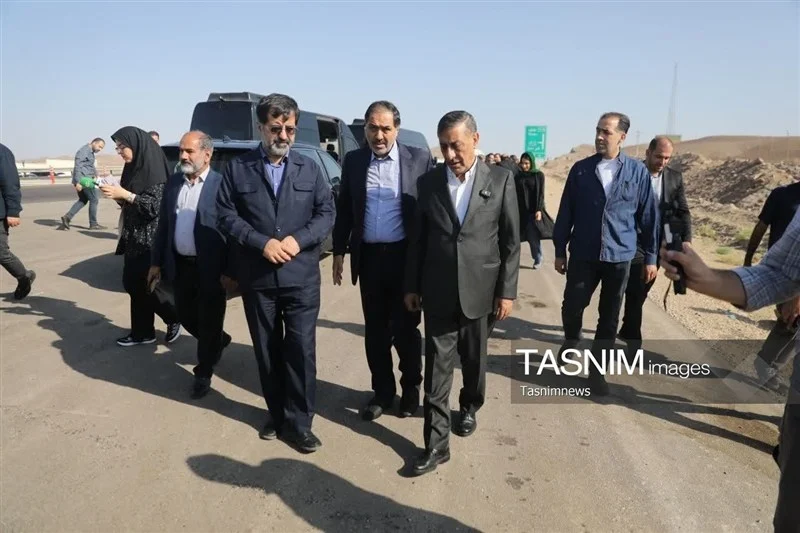 بازدید معاون اجرایی رئیس‌جمهور از طرح تعریض جاده قدیم قم-تهران