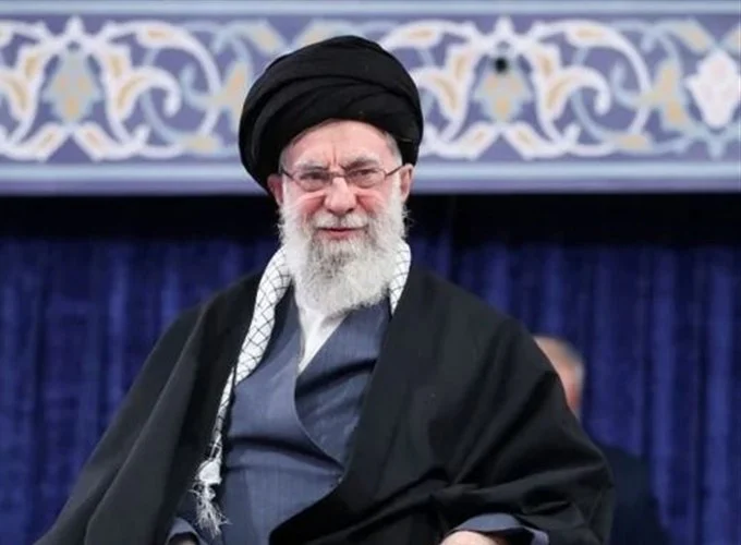 تأکید امام شهید بر مطالعه سیره مبارزاتی ائمه اطهار(ع)