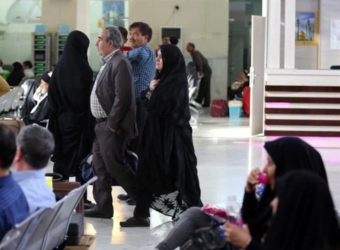 ترافیک مقابل ایستگاه راه‌آهن قم یک‌ساله بلاتکلیف مانده است