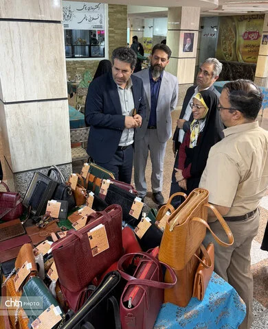نمایشگاه صنایع‌دستی ربیع‌الاول در قم برپا شد