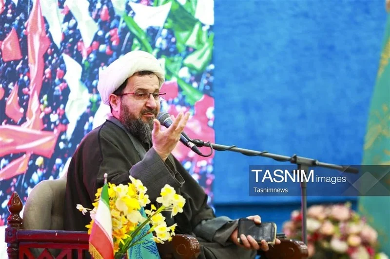 پذیرش امامت امام زمان(عج) معیار حیات حقیقی انسان است