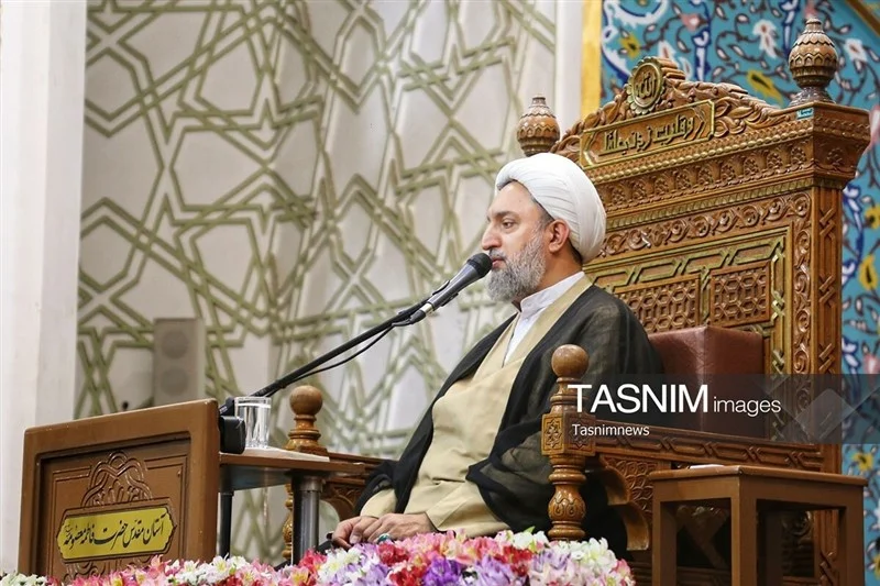 پیامبر(ص)؛ الگوی مردم‌داری، دلسوزی و توکل به خدا