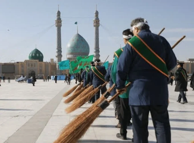۶ هزار خادم در جمکران میزبان زائران مراسم رهبر شهید هستند