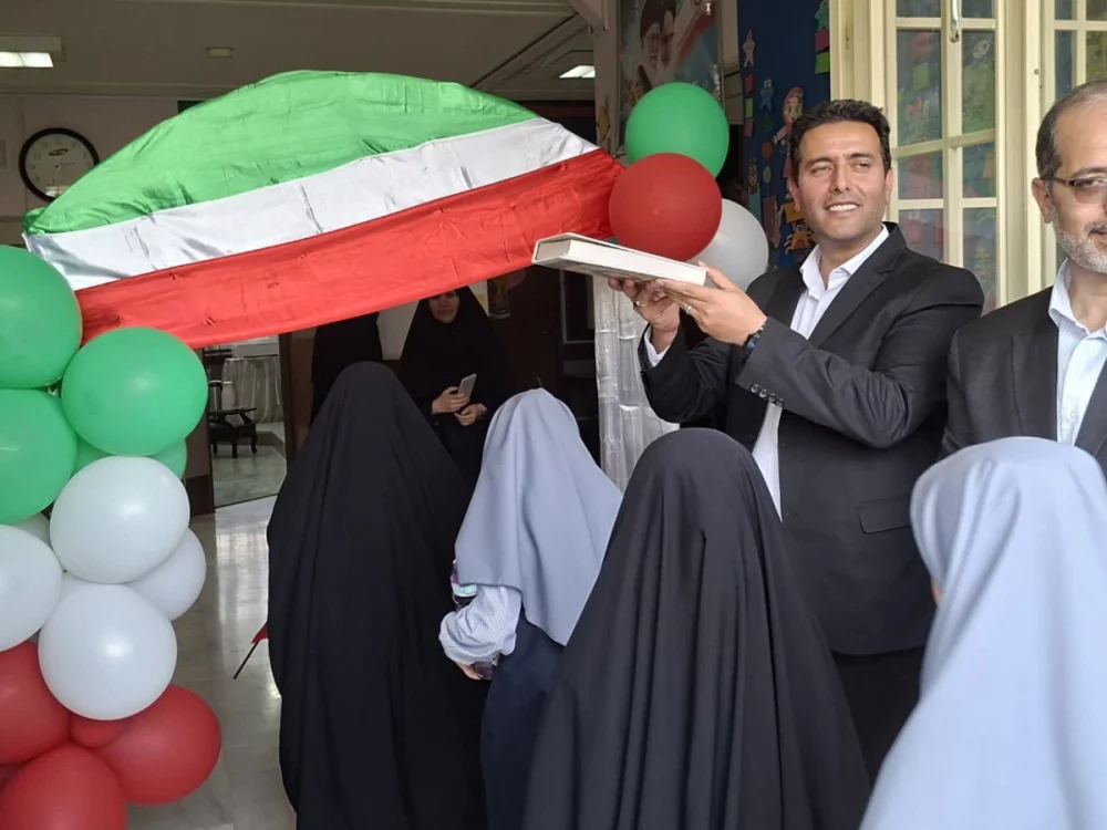 آماده‌سازی محیط پیرامونی مدارس منطقه ۷ برای تردد ایمن دانش‌آموزان