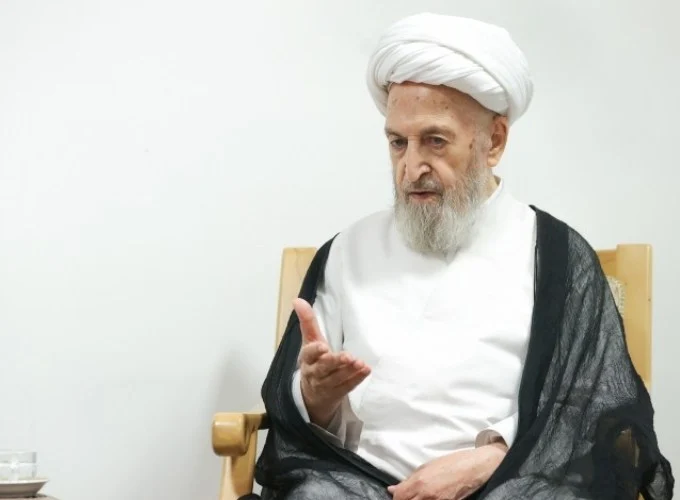 آیت‌الله سبحانی: ولادت پیامبر(ص) نوری بود که جهان بشریت را روشن کرد
