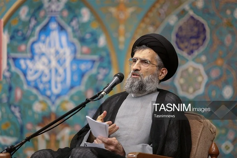 آیت‌الله شبیری زنجانی الگوی تواضع، زهد و خدمت به مردم بود