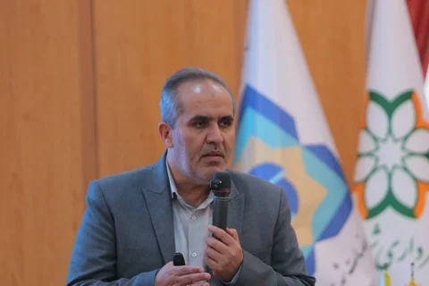 انتقاد از جمع آوری غیرمجاز پسماند در قم/ بخش ارزشمند پسماند توسط فعالان غیررسمی جمعآوری میشود