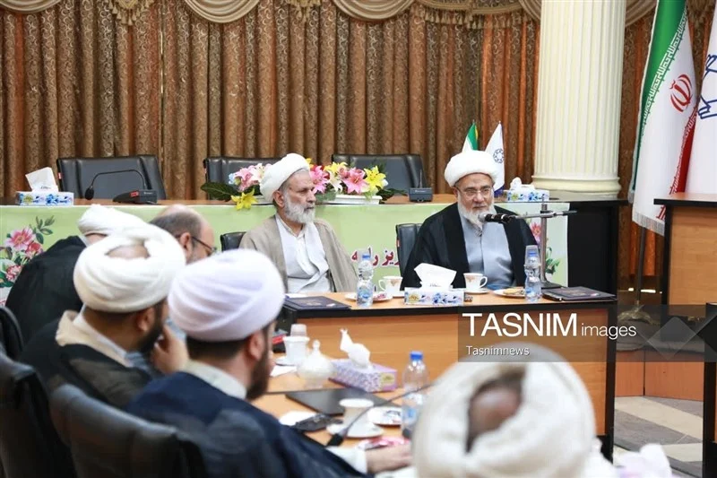 تحقیقات علمی باید گره‌های نظام را باز کند