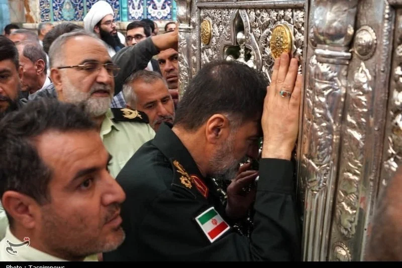 تشرف سردار رادان به زیارت حضرت معصومه(س)