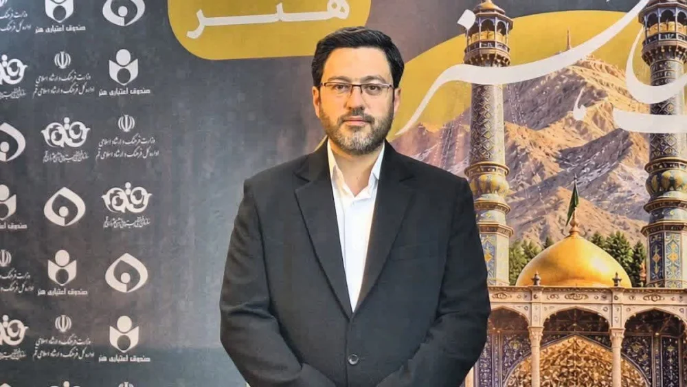 حمایت ویژه سازمان فرهنگی شهرداری قم از نامداران فرهنگ و هنر استان قم