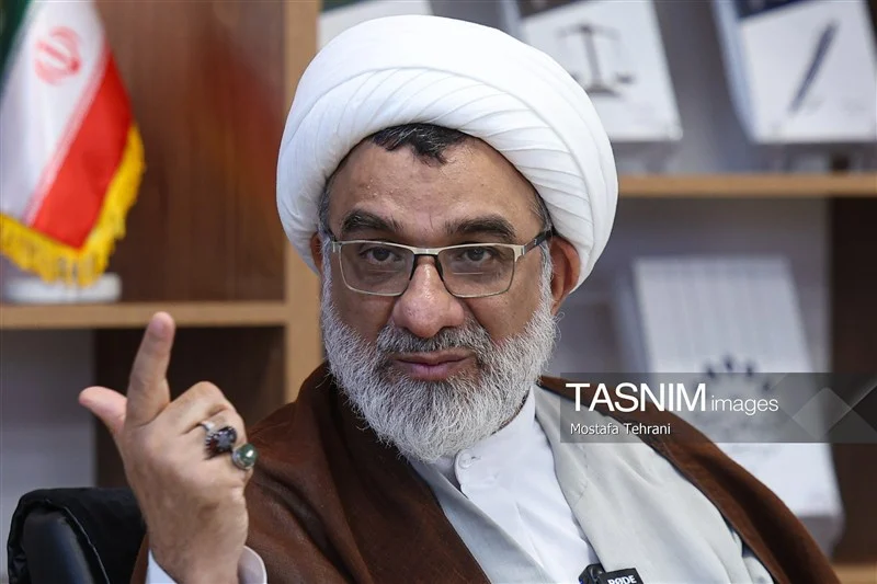 خسروپناه: آیت‌الله شبیری‌زنجانی فقیهی وارسته و ماندگار بود