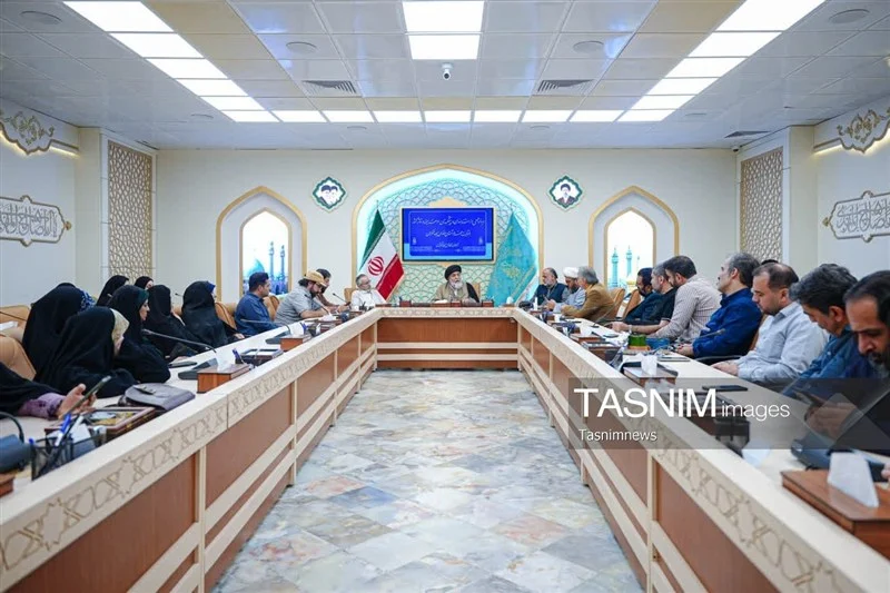 سینماگران در مسجد جمکران بر ضرورت تولید آثار فاخر مهدوی تأکید کردند