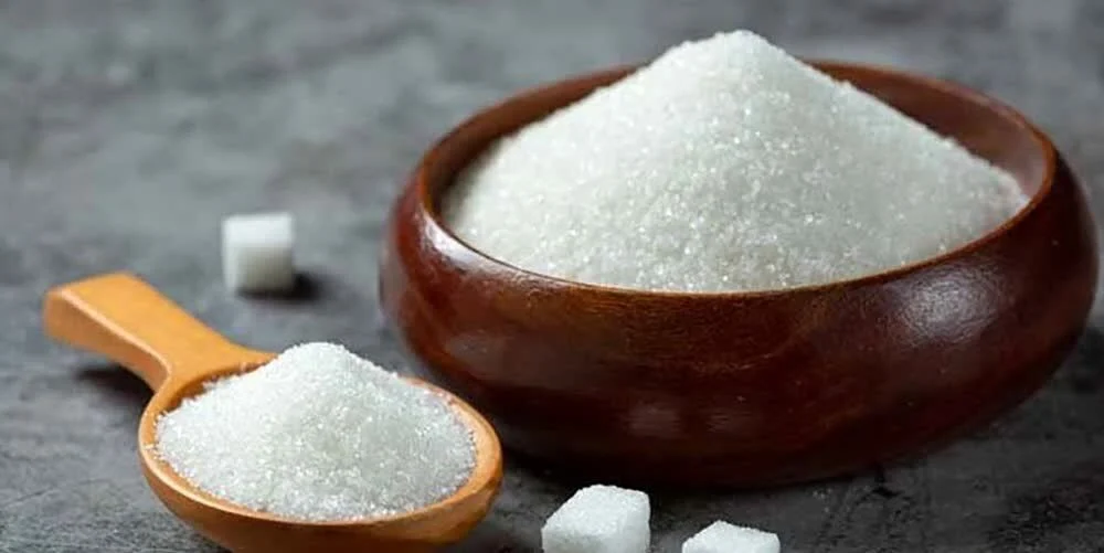 پرونده ۶۴۳ میلیارد ریالی عرضه بی‌ضابطه شکر در قم رسیدگی شد