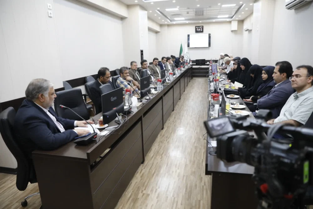گام سوم هم‌اندیشی برای تعیین مسیر بهسازی آرامستان نو/ ۵ هکتار از حافظه تاریخی قم در انتظار ساماندهی؛ تأکید پژوهشگران بر مستندسازی